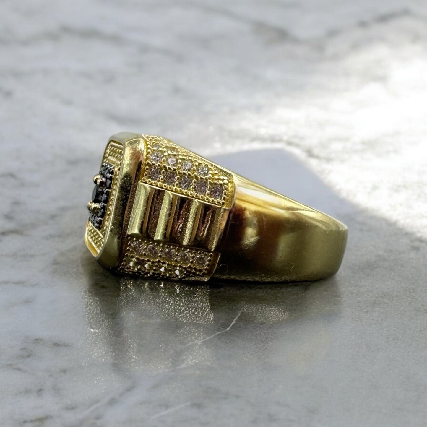 ANILLO PARA CABALLERO EN ORO MEXICANO 10 K