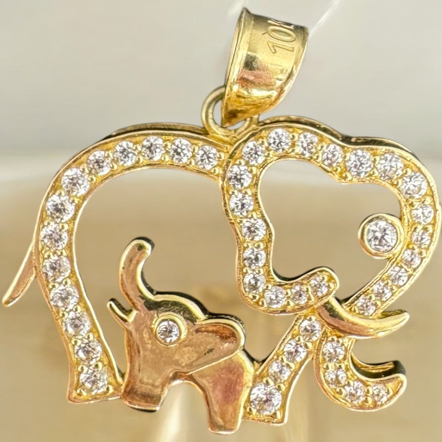 DIJE DE ELEFANTE EN ORO MEXICANO 10 K