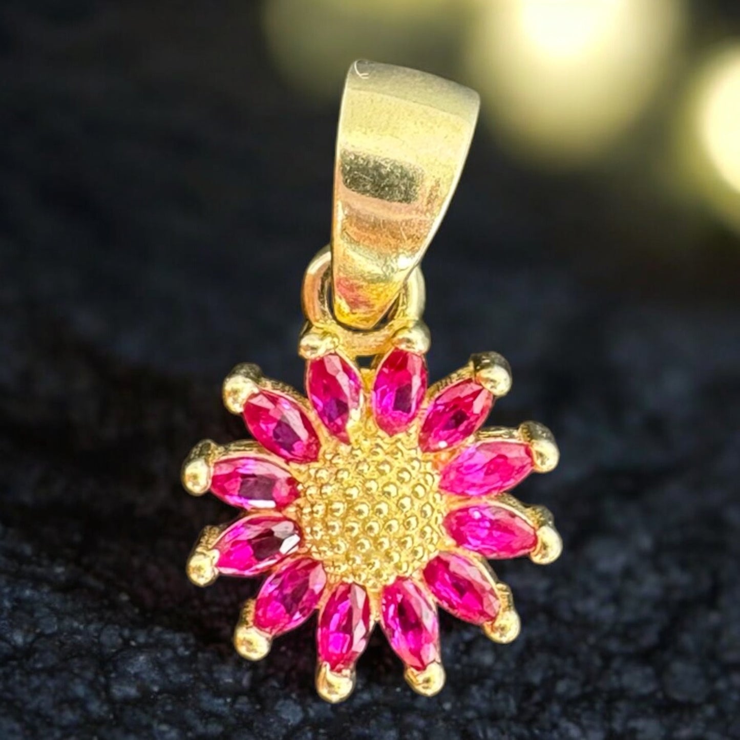 DIJE DE FLOR EN ORO MEXICANO 10 K