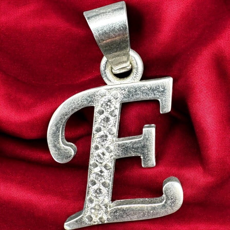 DIJE DE INICIALES EN PLATA MEXICANA .925