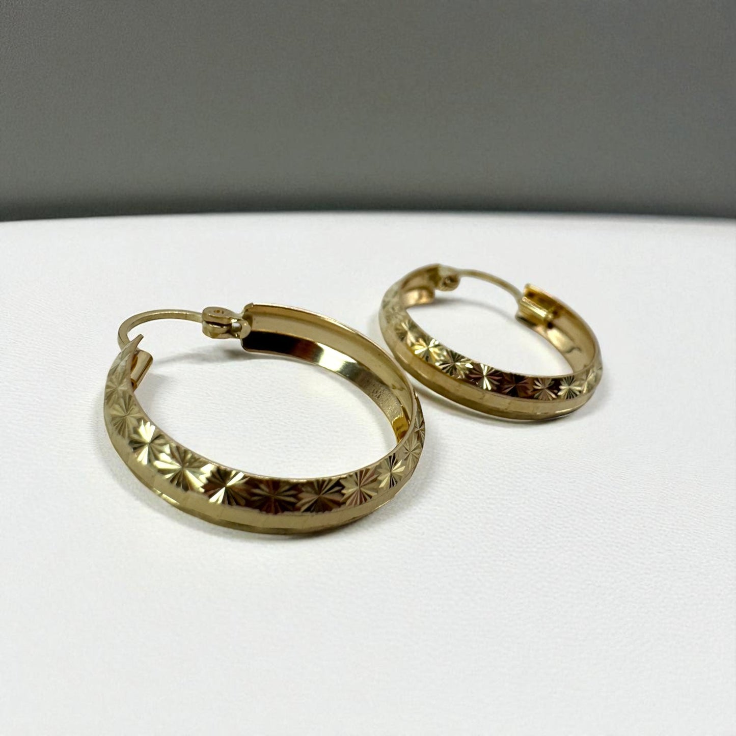 ARRACADA ESTRELLITAS EN ORO MEXICANO 10 K