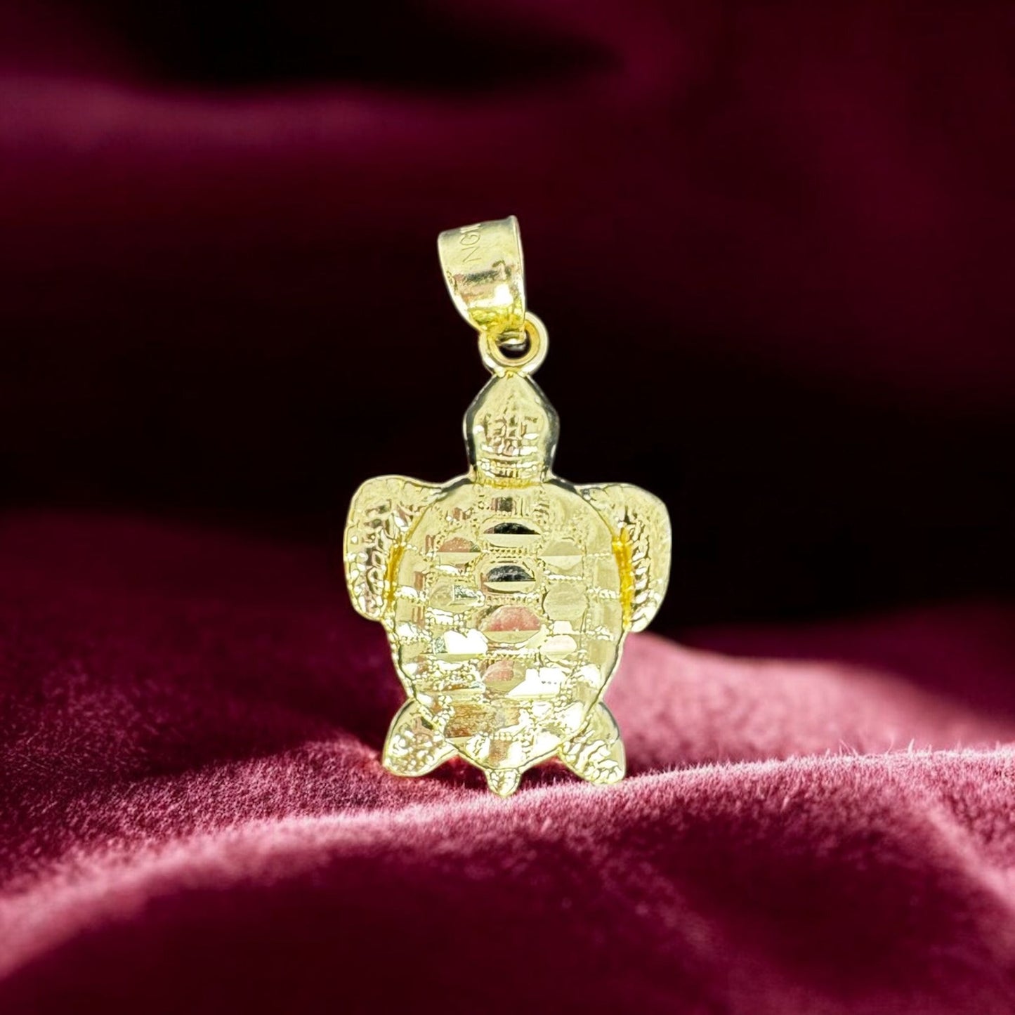 DIJE DE TORTUGA EN ORO 10 K