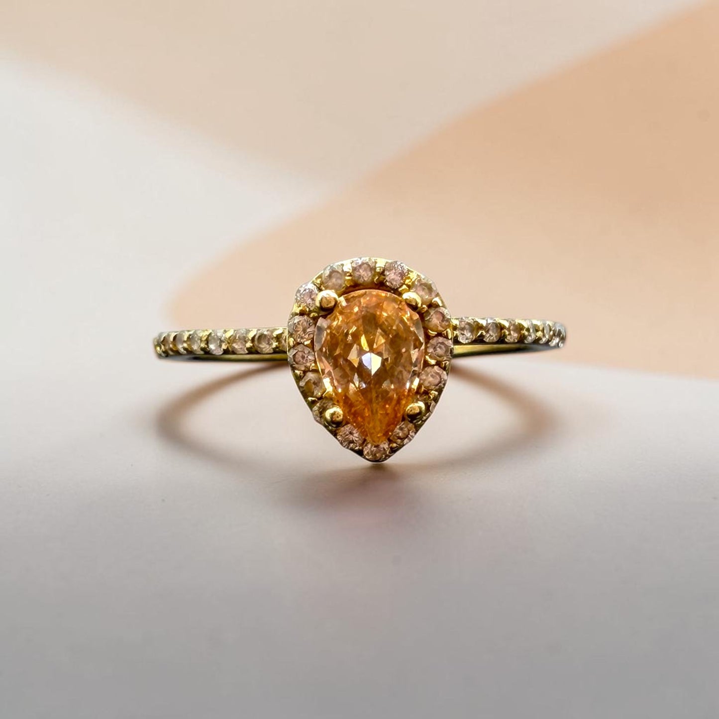 ANILLO GOTA DE AGUA EN COLOR NARANJA EN ORO MEXICANO 10 K