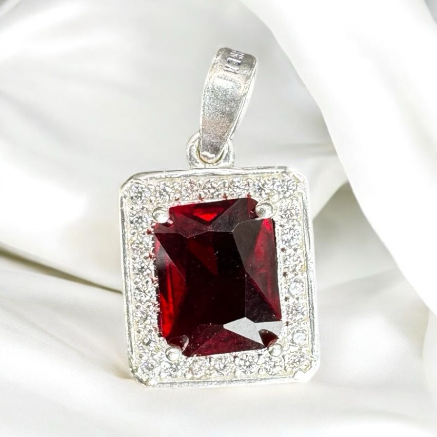 DIJES DE COLORES EN PLATA MEXICANA .925