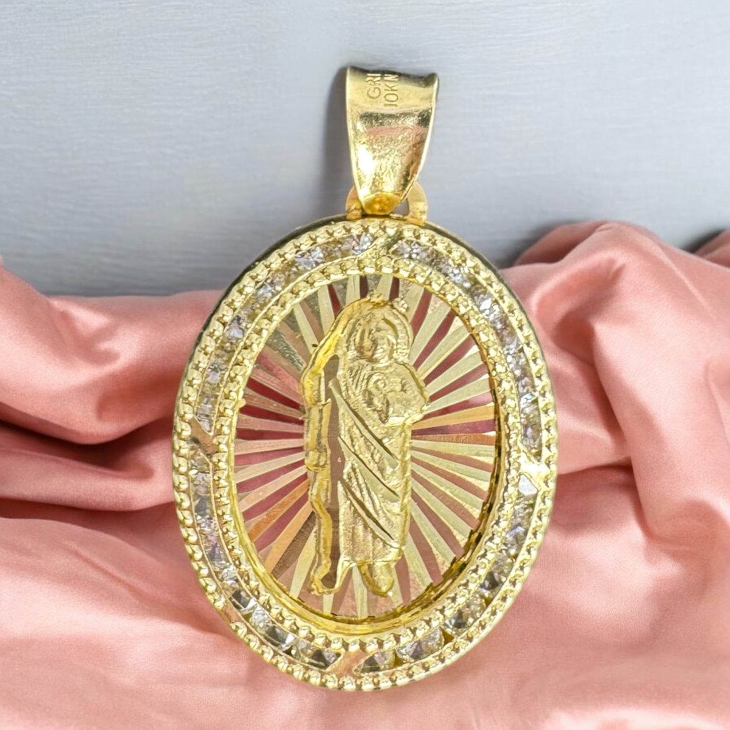 MEDALLA OVALADA SAN JUDAS TADEO EN ORO MEXICANO 10 K
