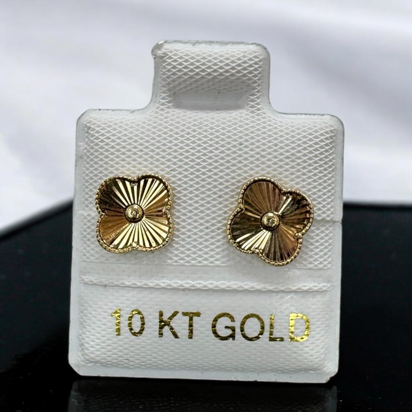10K Mexican Gold Clover Buckle