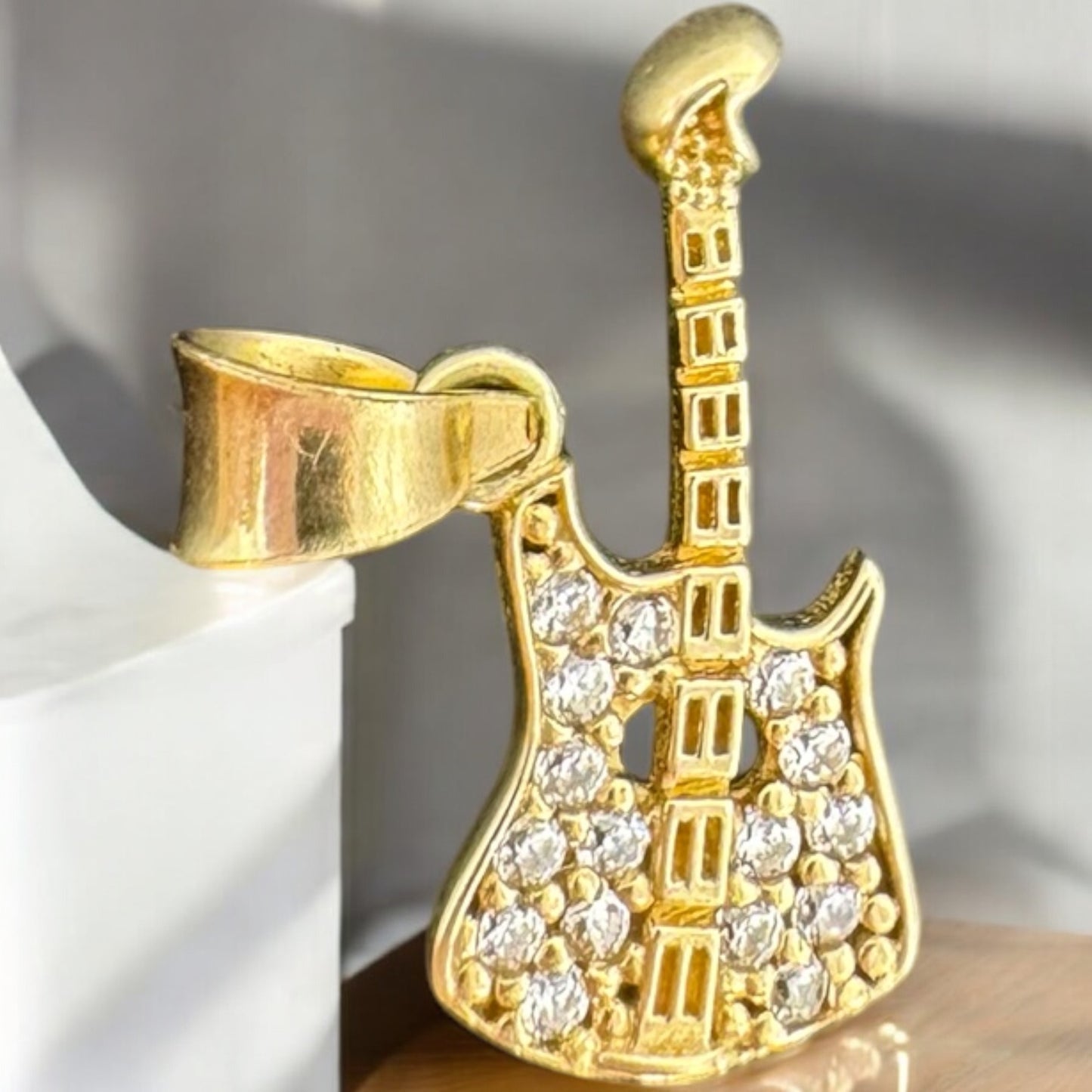 DIJE GUITARRA EN ORO MEXICANO 10 K