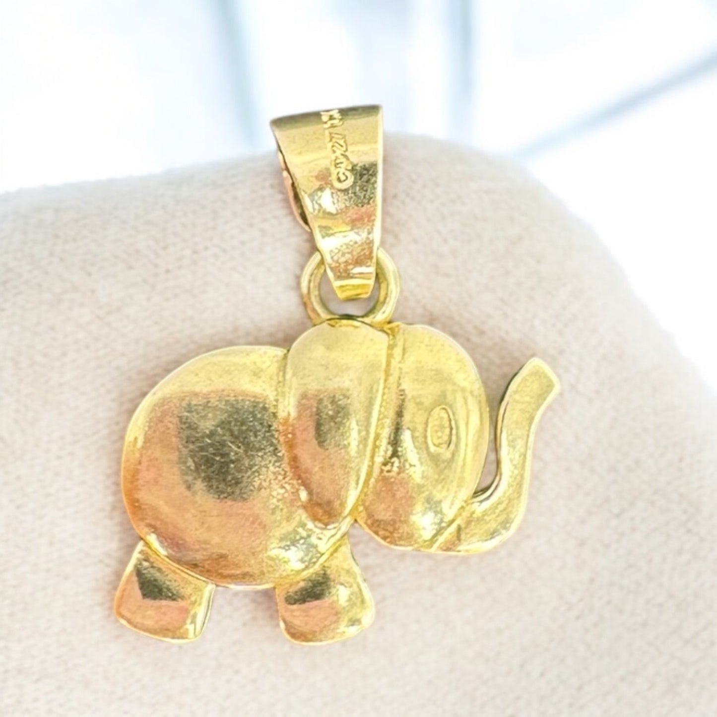 DIJE ELEFANTE EN ORO MEXICANO 10 K