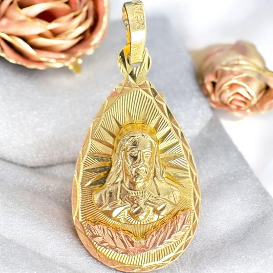 DIJE EN FORMA DE GOTA DE JESUS EN ORO MEXICANO 10 K