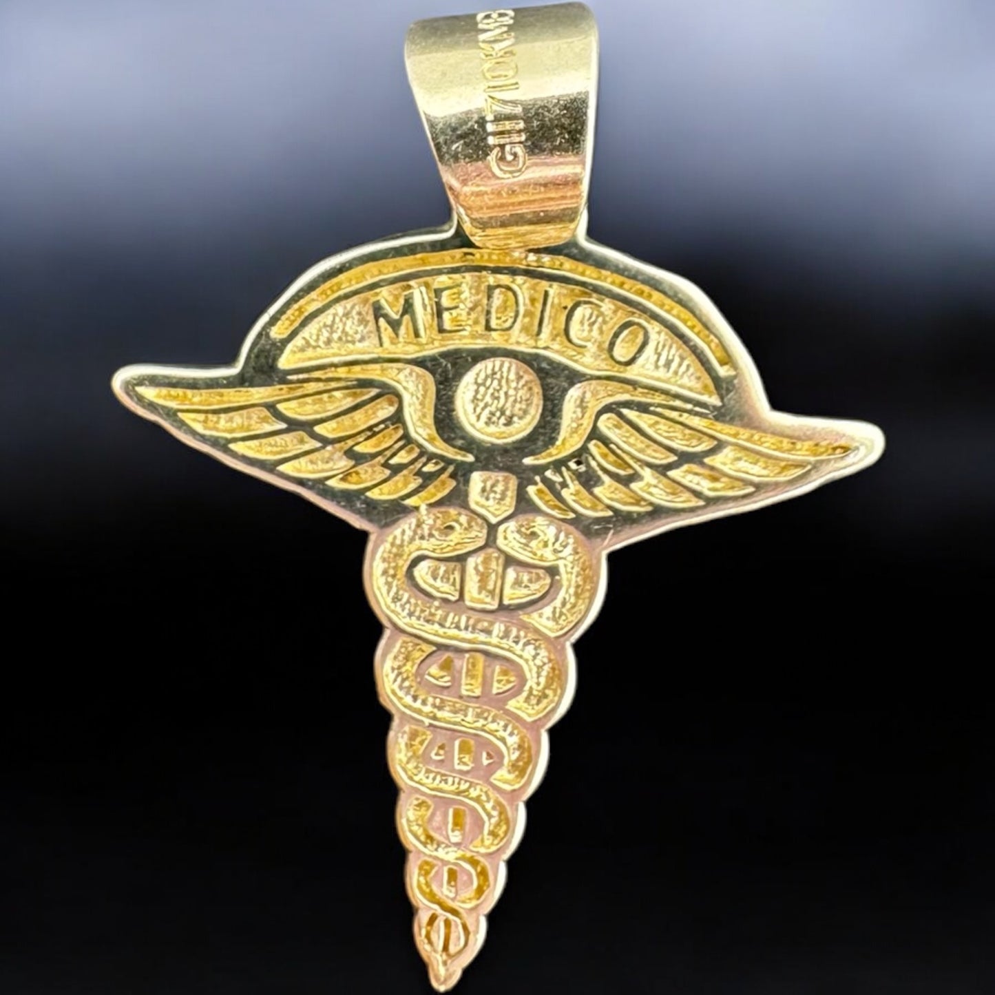 DIJE DE MEDICO EN ORO MEXICANO 10 K