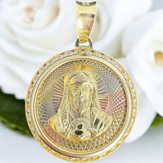 MEDALLA CON EL ROSTRO DE JESUS EN ORO MEXICANO 10 K