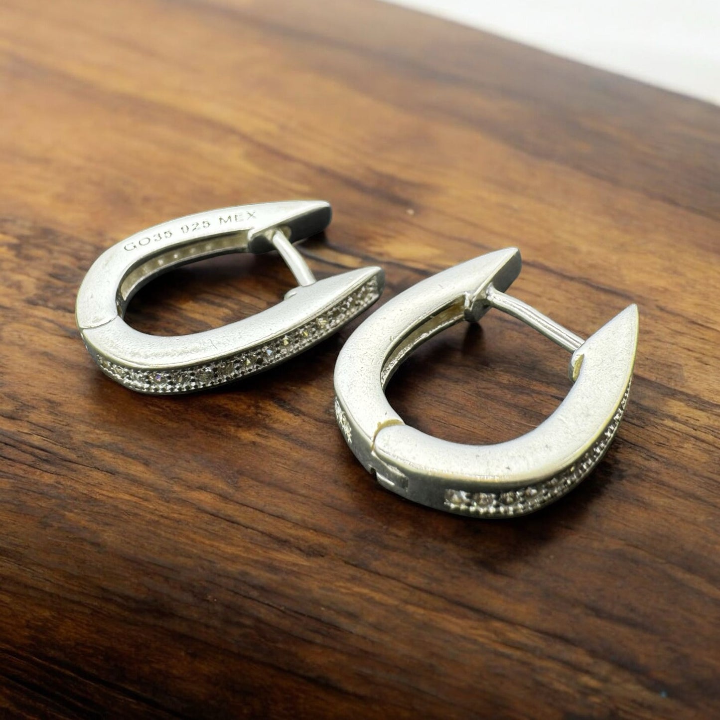 ARETE HERRADURA EN PLATA MEXICANA .925