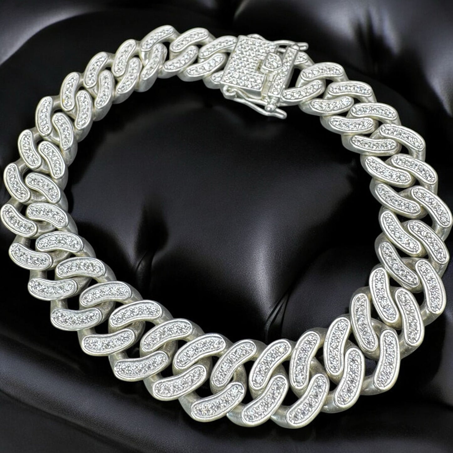 PULSO ADIAMANTADO EN PLATA MEXICANA .925