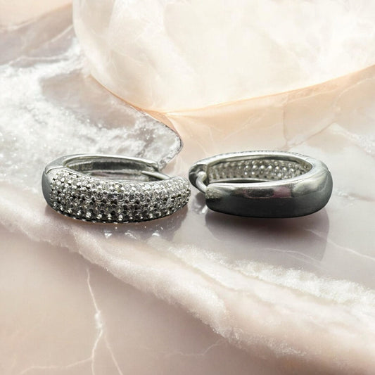 HUGGIE EN PLATA MEXICANA .925