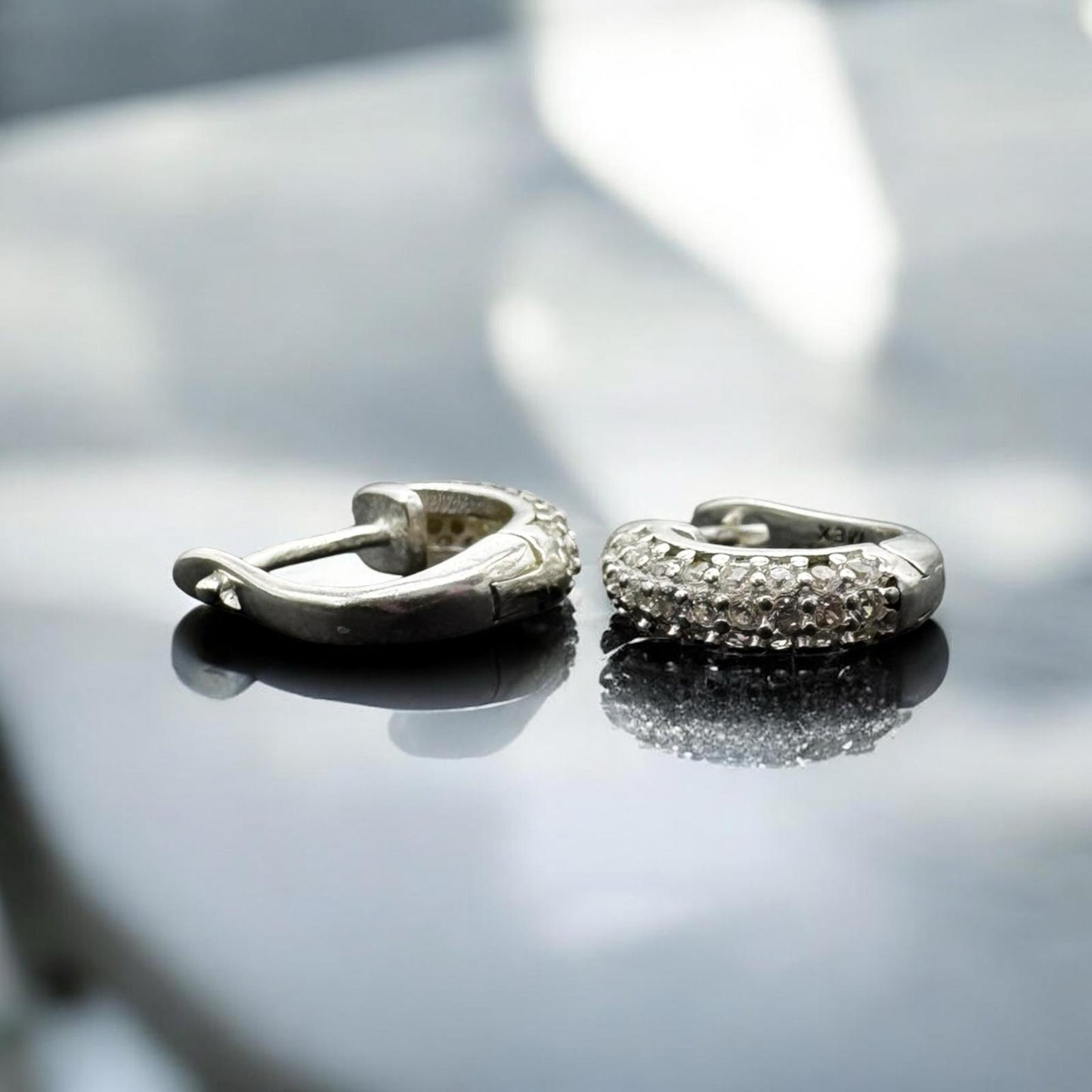 MINI HUGGIE EN PLATA MEXICANA .925