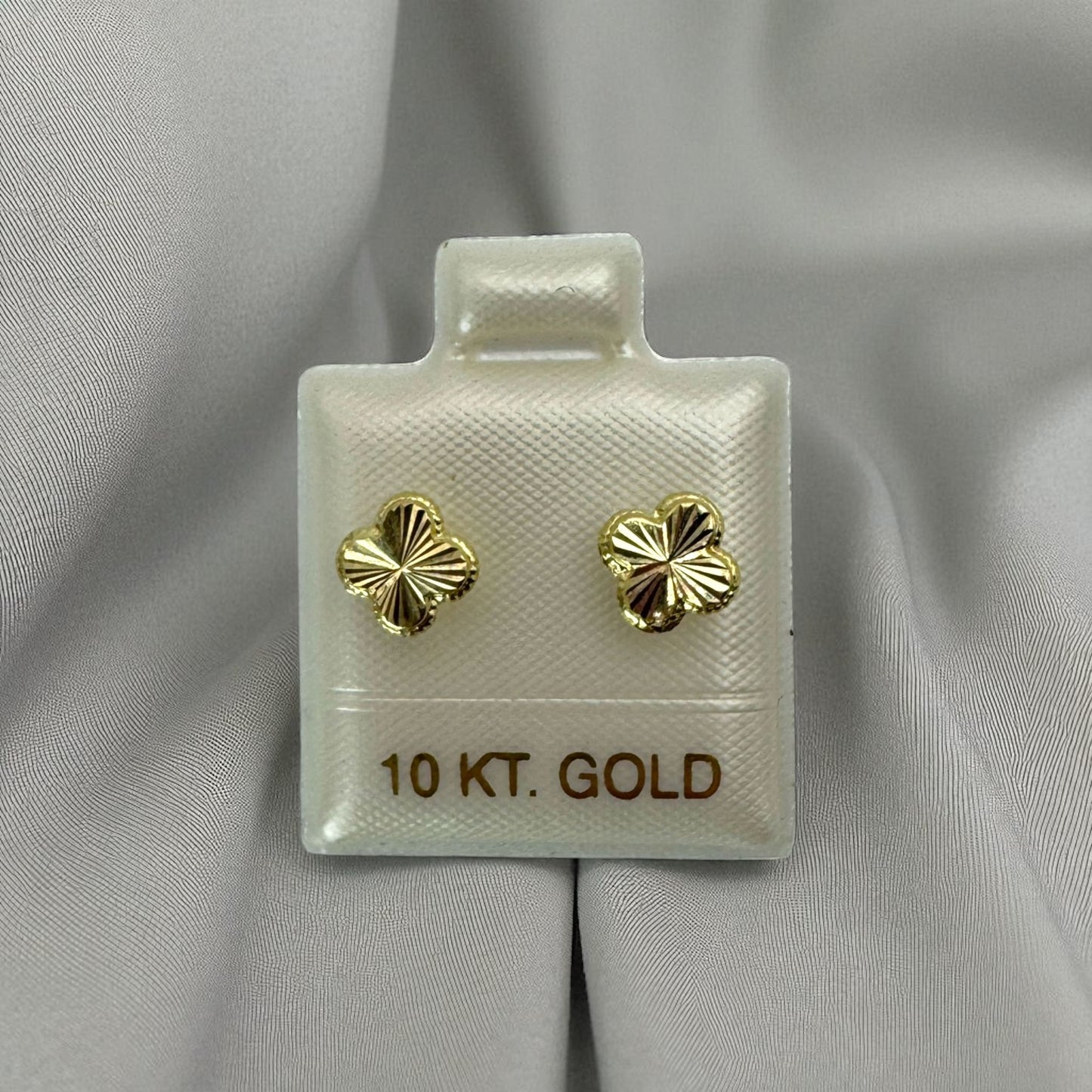 BROQUEL TREBOL EN ORO MEXICANO 10 K