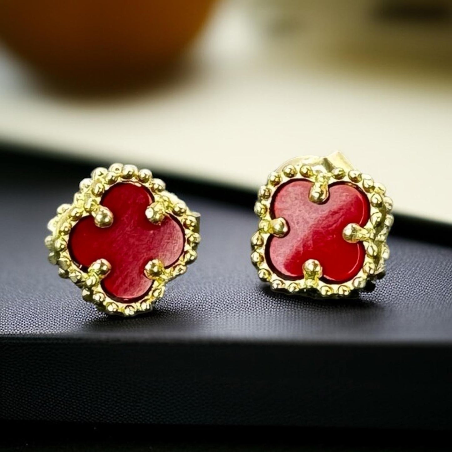 ARETE TREBOL EN ORO MEXICANO 10 K