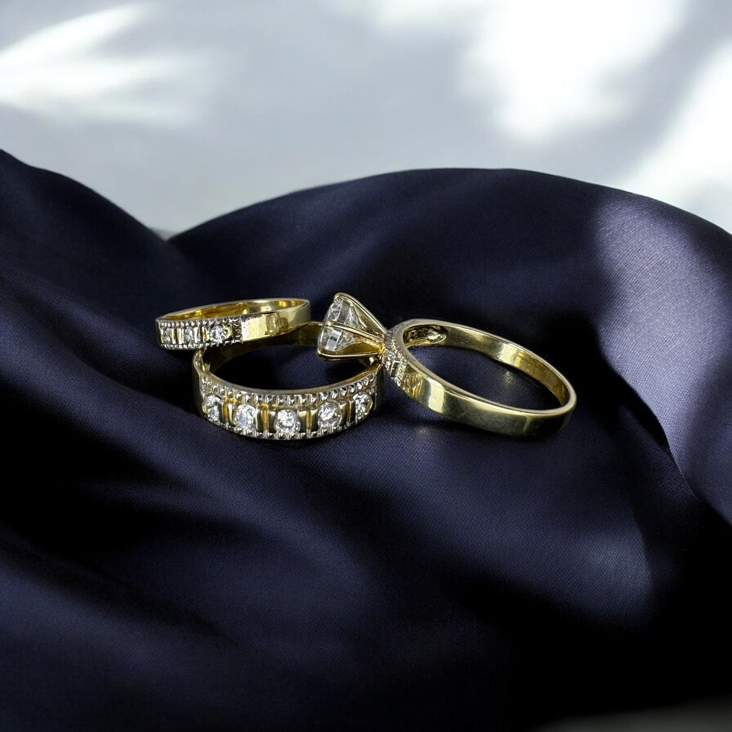 TRIO DE ANILLOS DE MATRIMONIO EN ORO 10 K