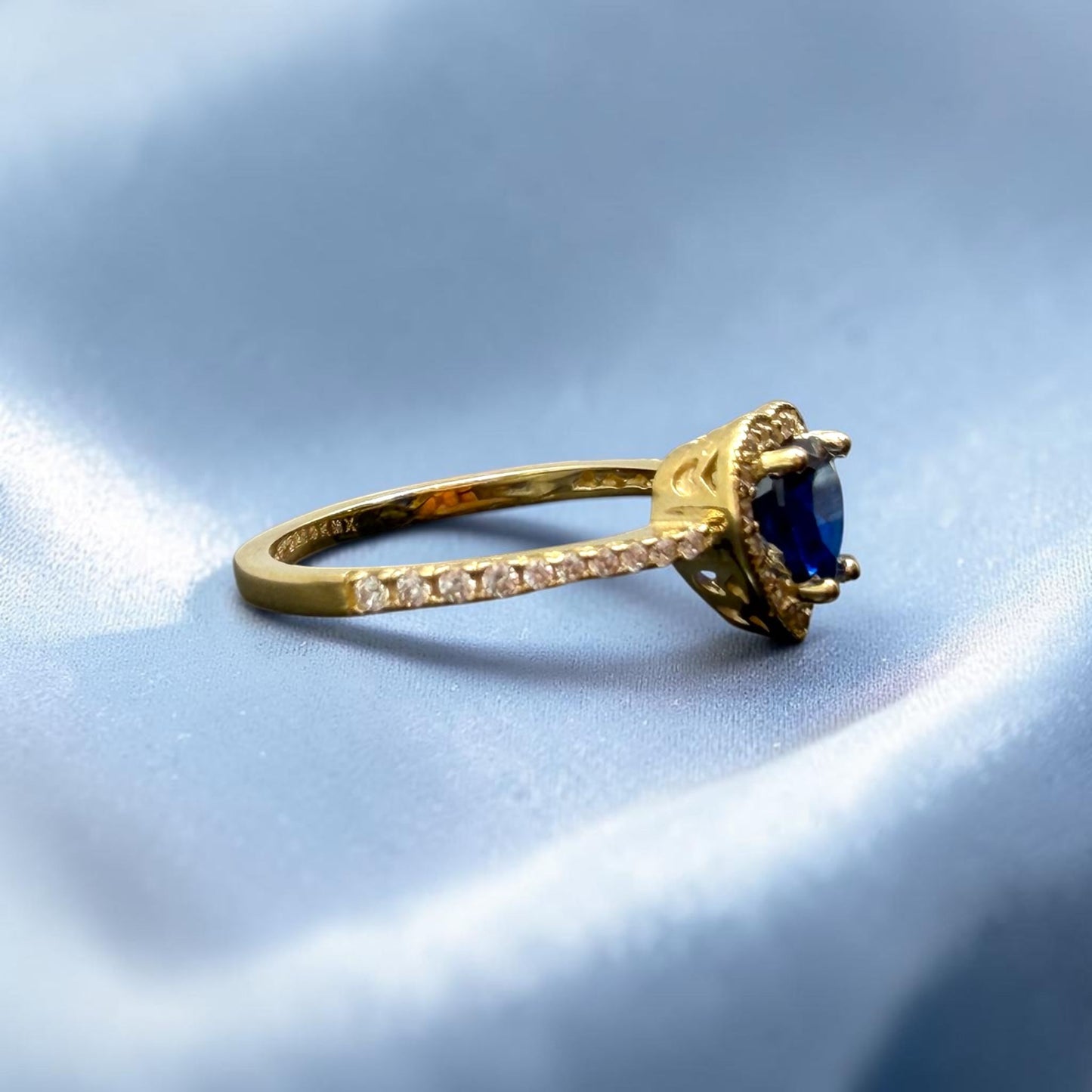 ANILLO DE CORAZON EN ORO MEXICANO 10 K