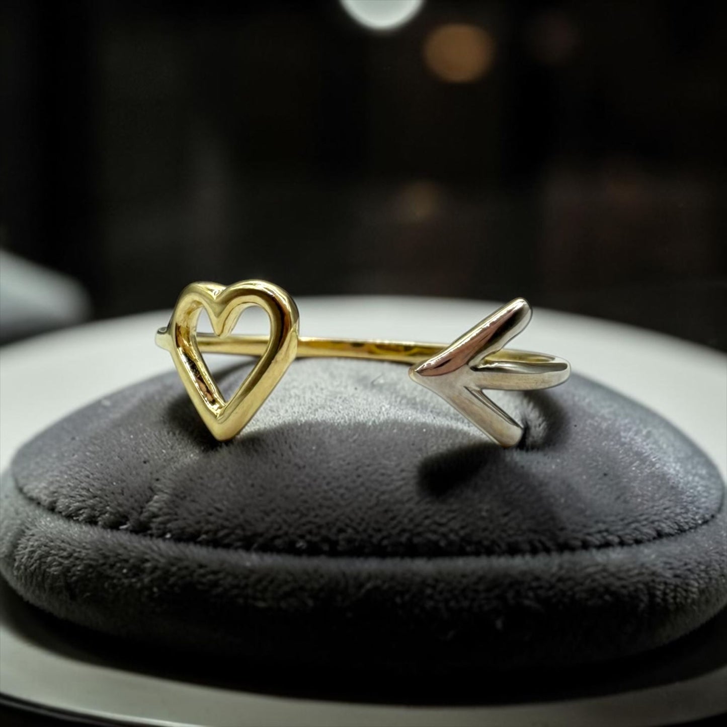 ANILLO CORAZON/FLECHA EN ORO MEXICANO 10 K