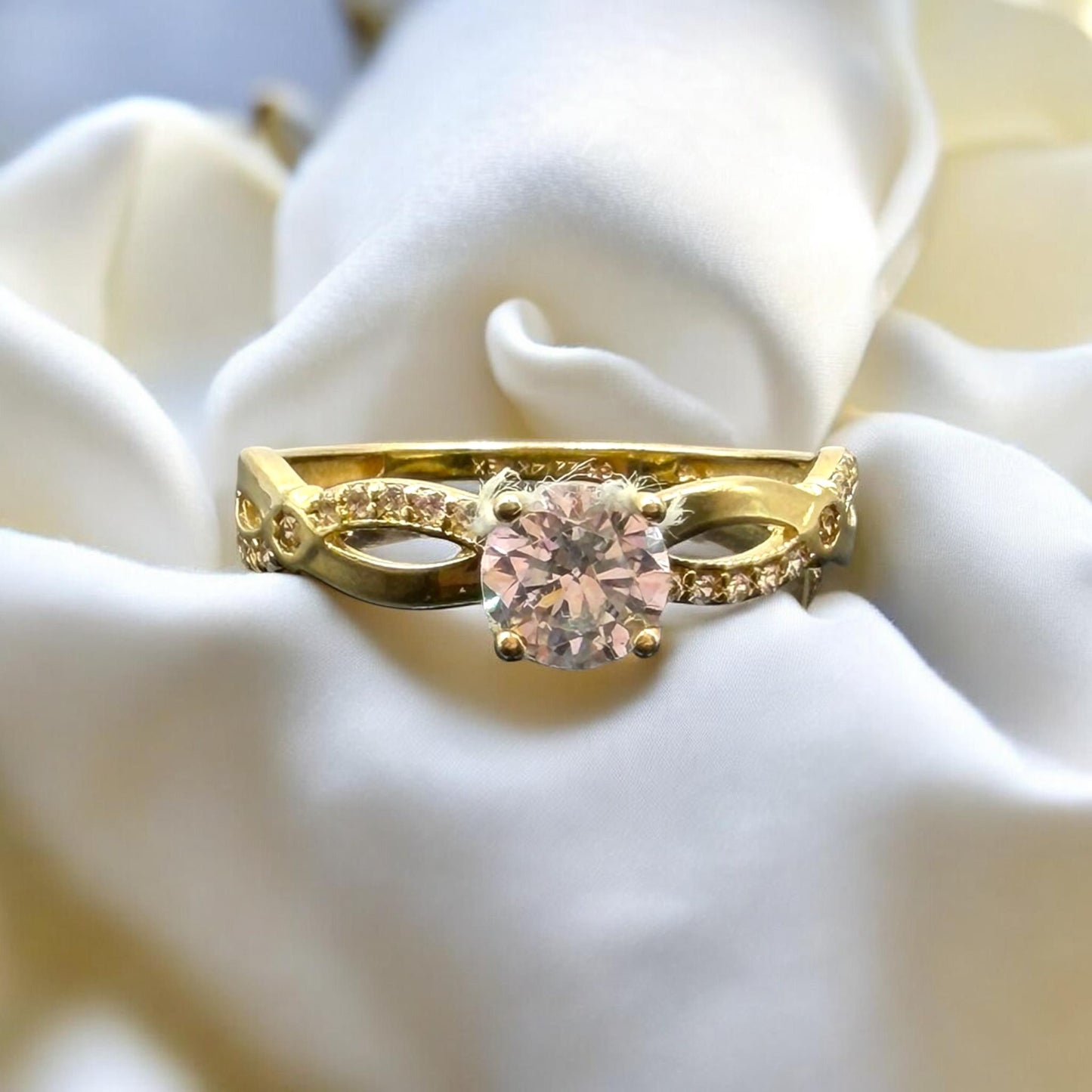 ANILLO DE COMPROMISO EN ORO 14 K