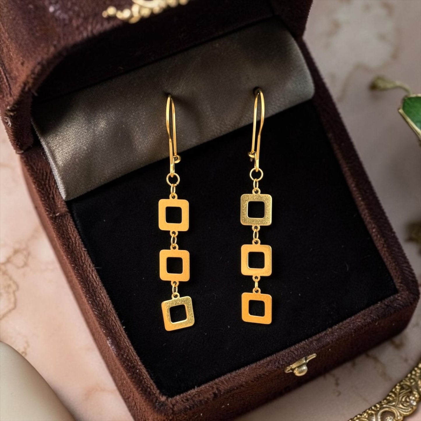 ARETE COLGANTE EN ORO MEXICANO 10 K