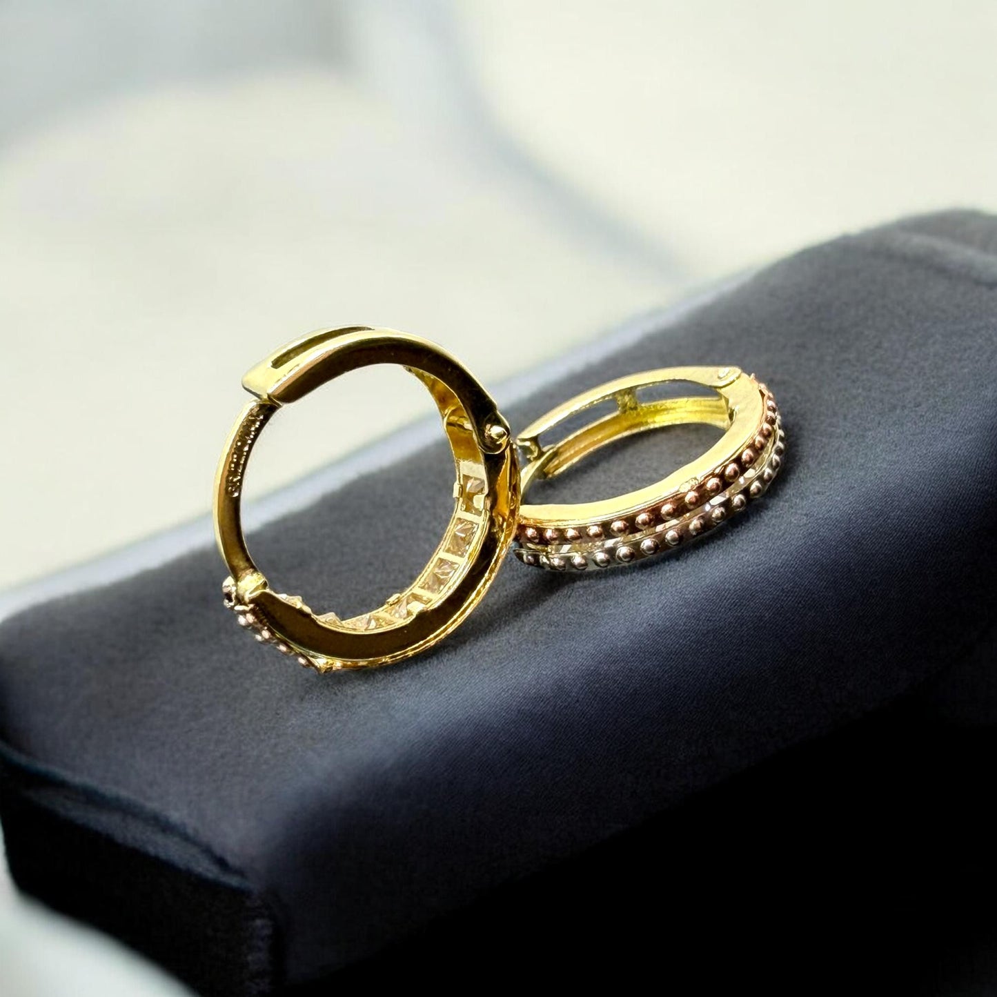 ARETE MINI EN ORO ROSA/BLANCO ORO MEX. 10 K