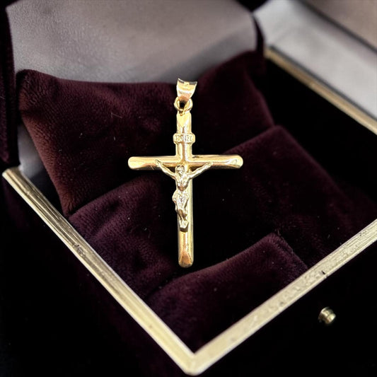 CRUCIFIJO EN ORO BLANCO 14 K