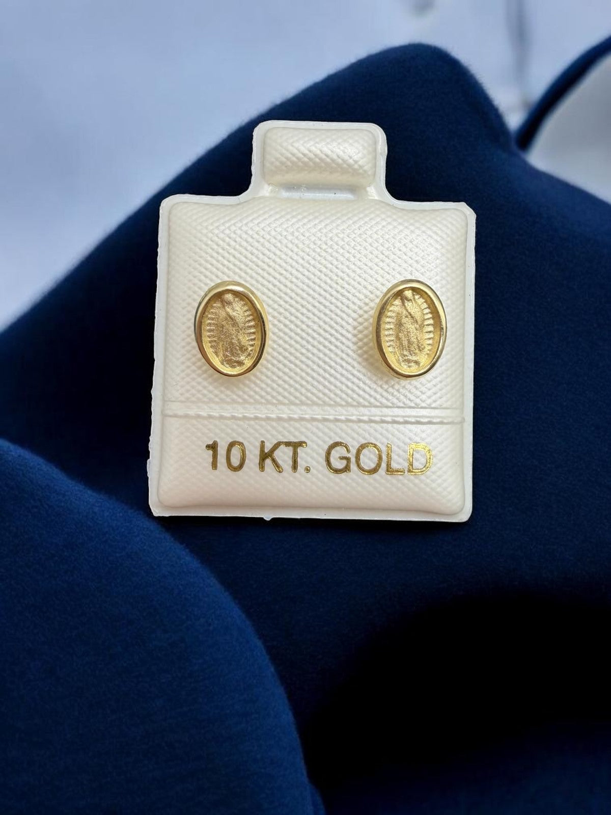 BROQUELES DE LA VIRGEN EN ORO MEXICANO 10 K