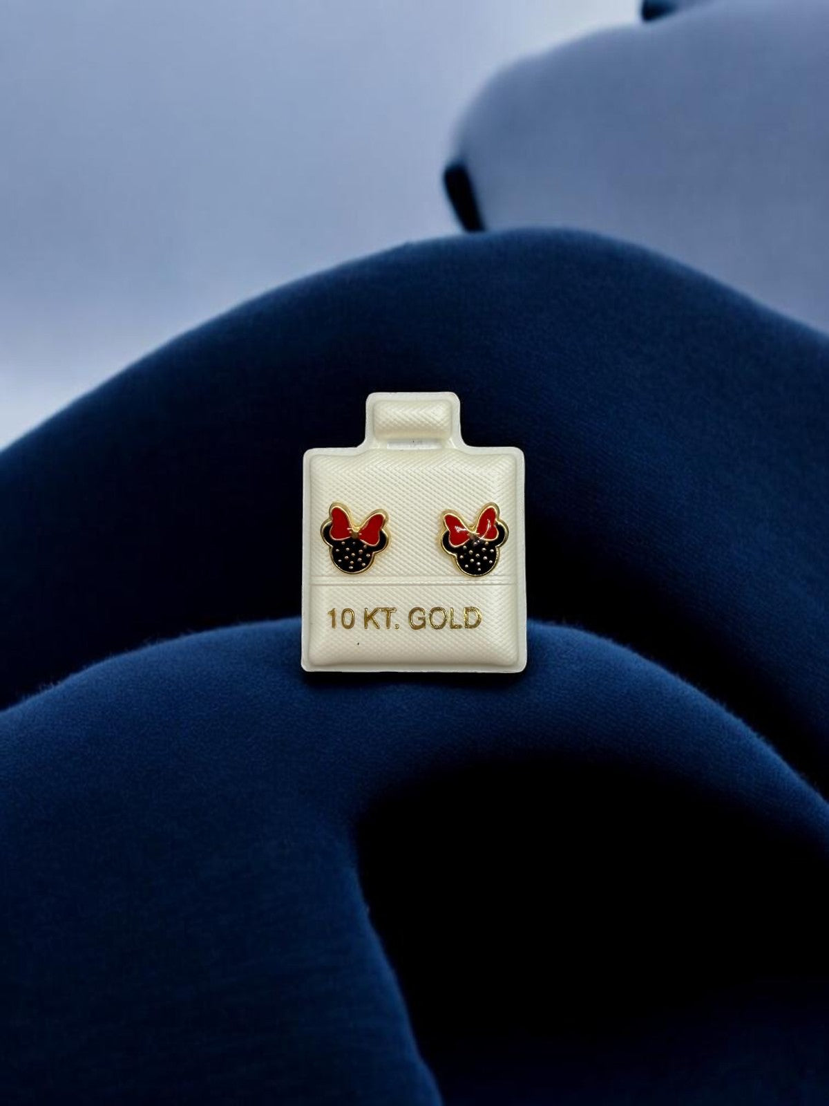 BROQUEL PARA NIÑA EN ORO MEXICANO 10 K