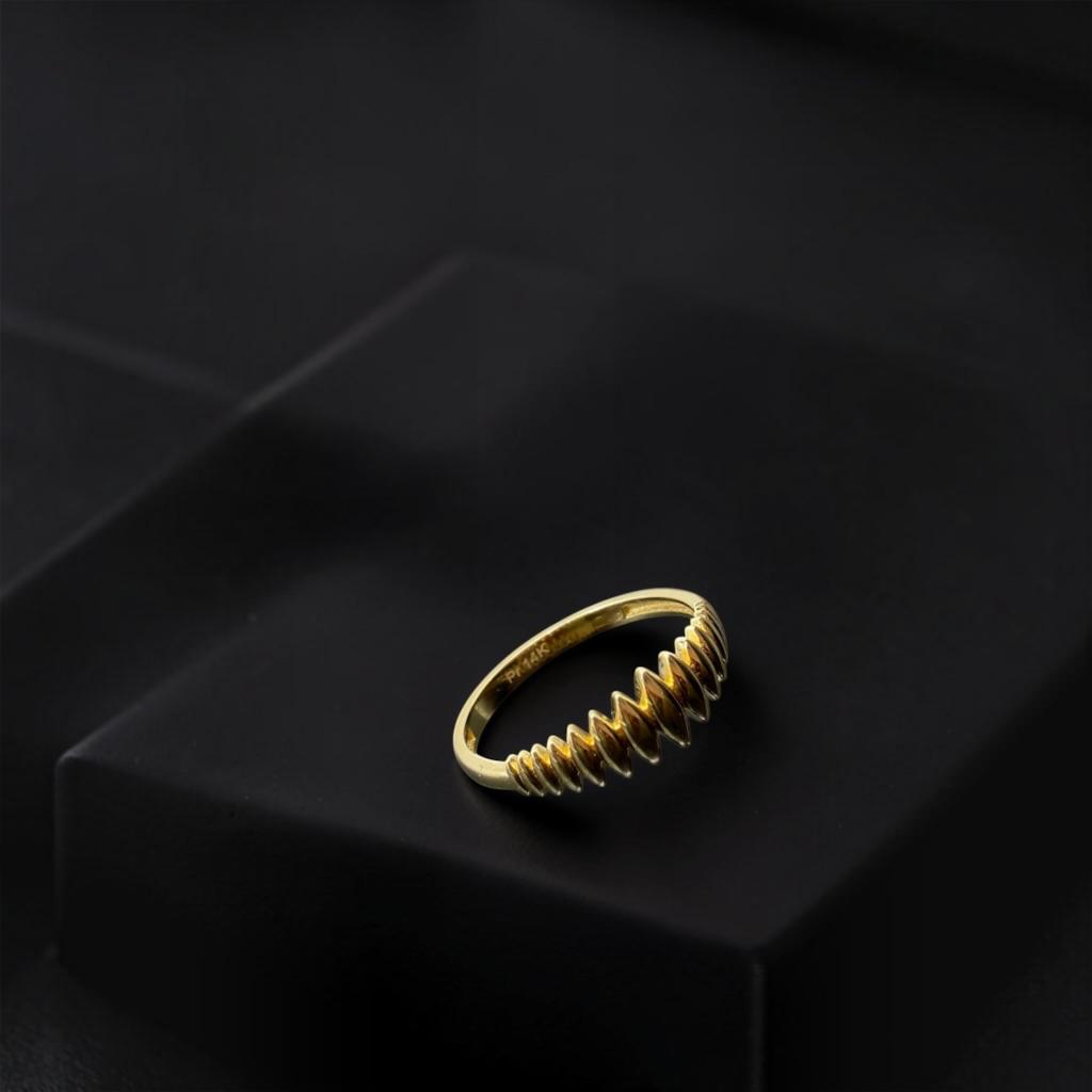 ANILLO EN ORO 14 K