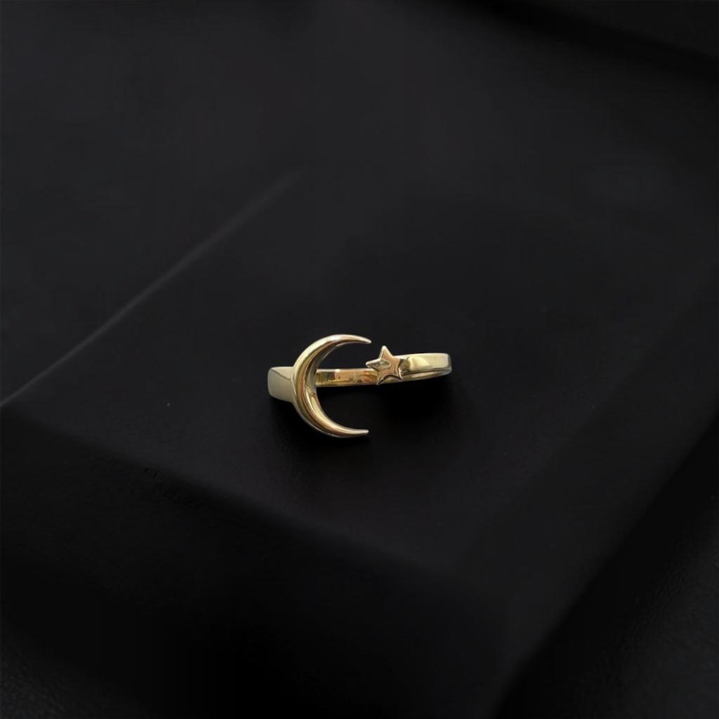 ANILLO LUNA ESTRELLA EN ORO 14 K