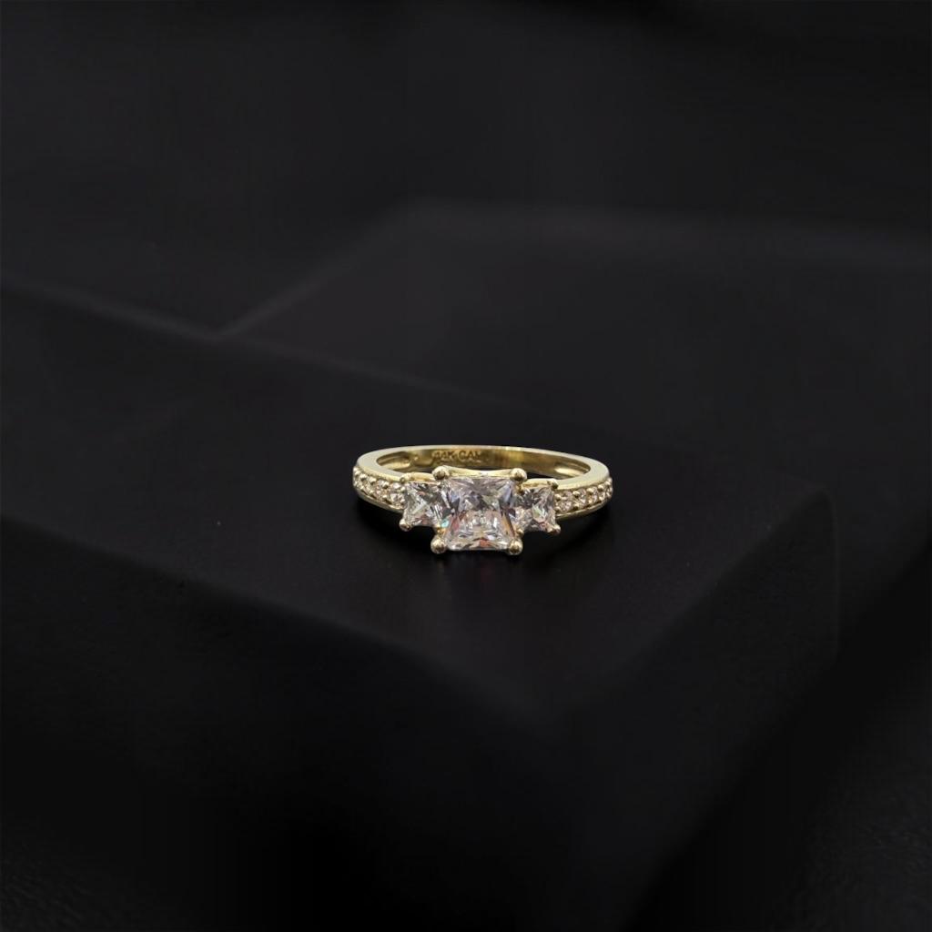 ANILLO DE COMRPOMISO EN ORO 14 K