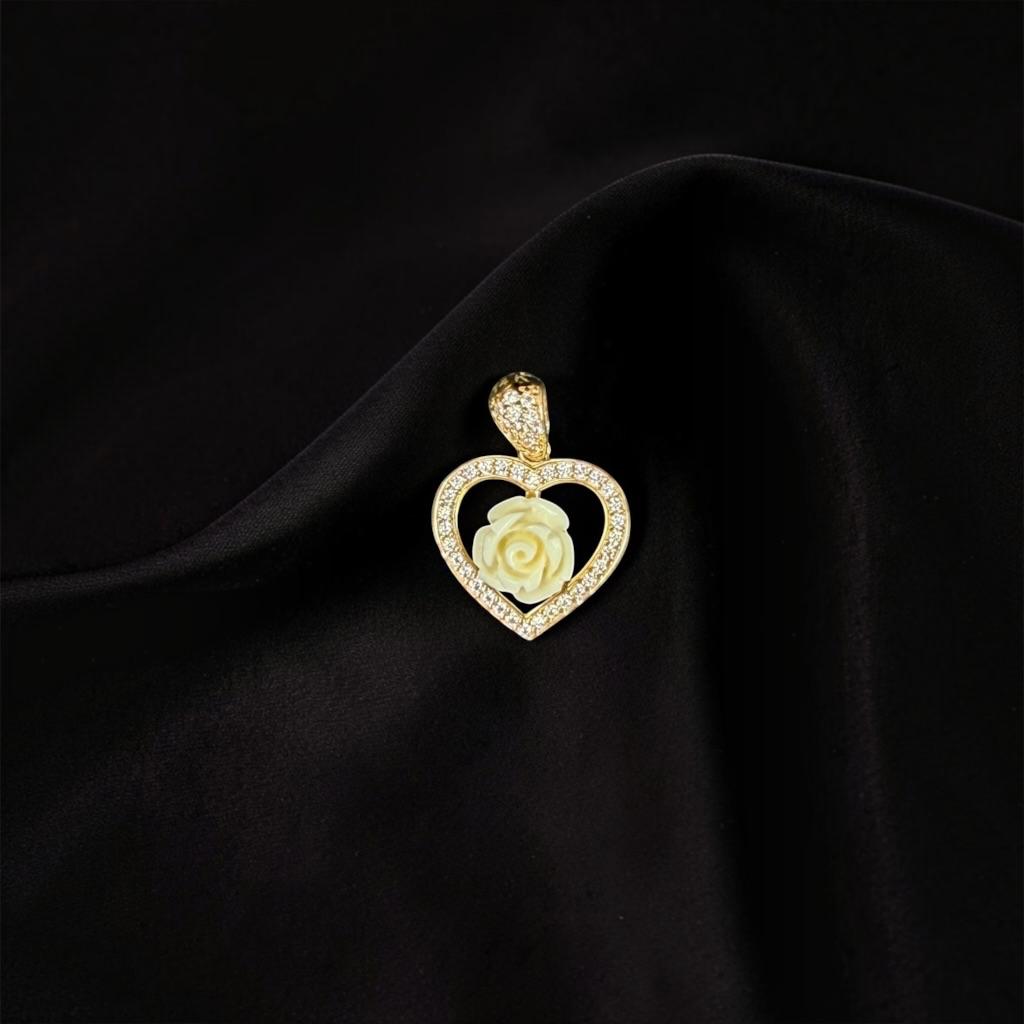 DIJE CORAZON CON FLOR EN ORO 14 K