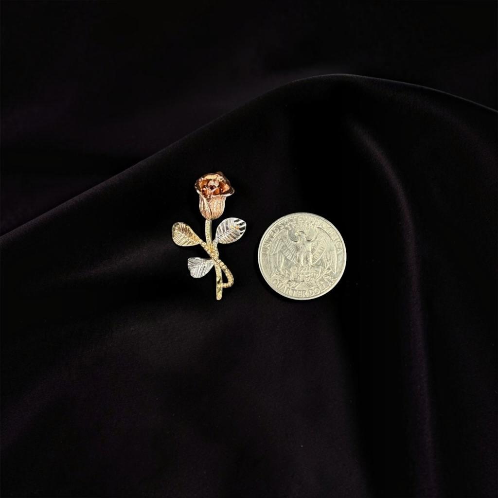 ROSA EN ORO 14 K