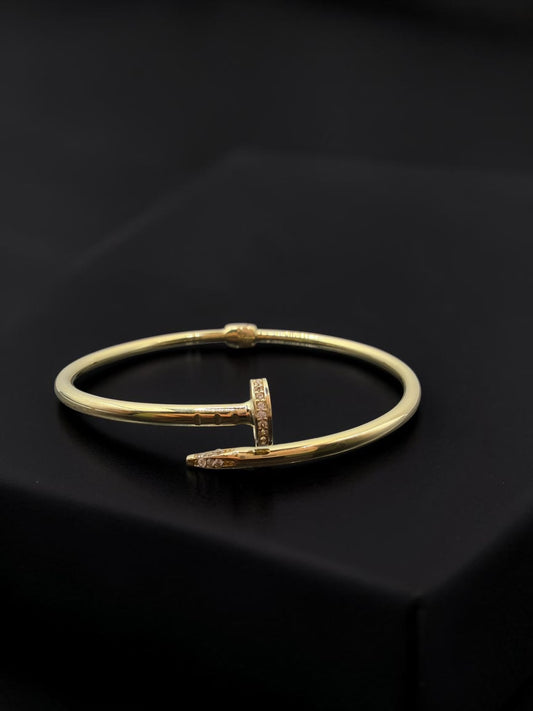 CLAVO PARA DAMA EN ORO 14 K