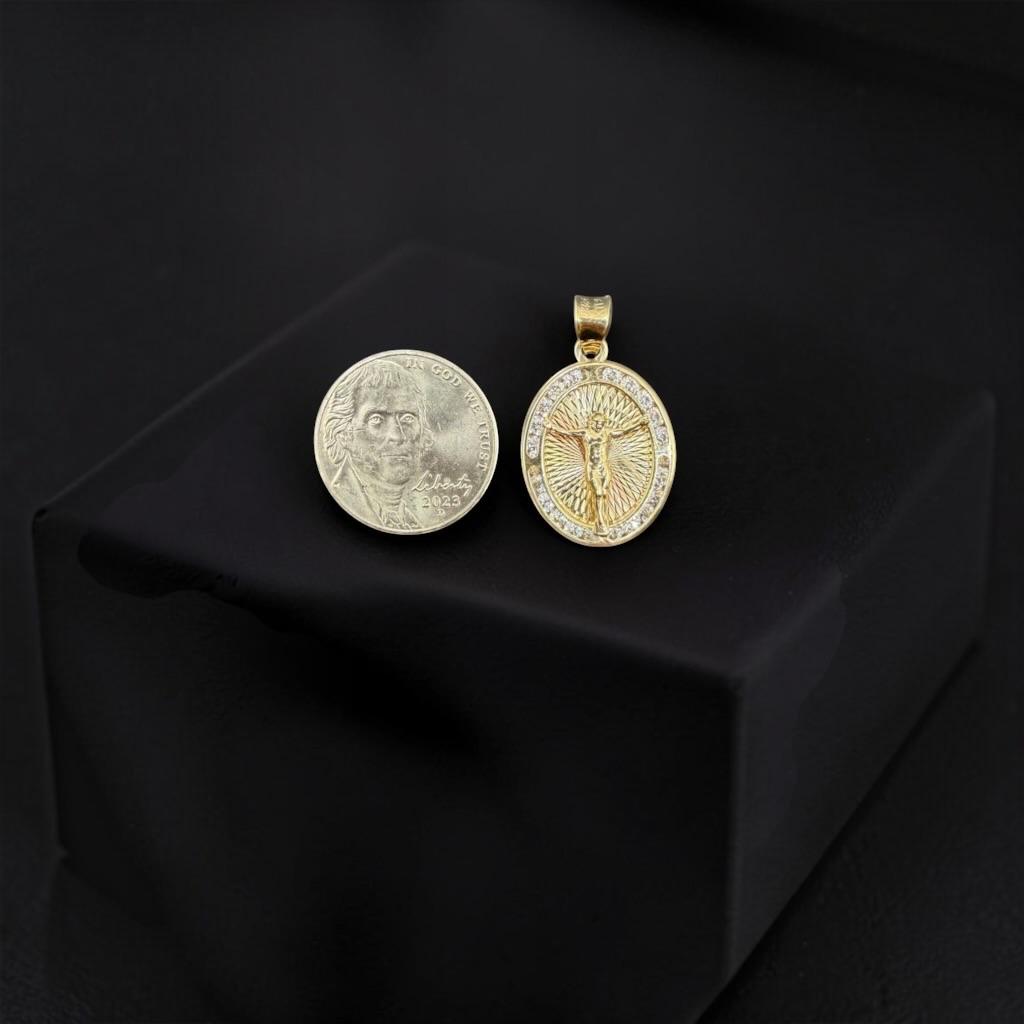 DIJE DE JESUS EN ORO 14 K