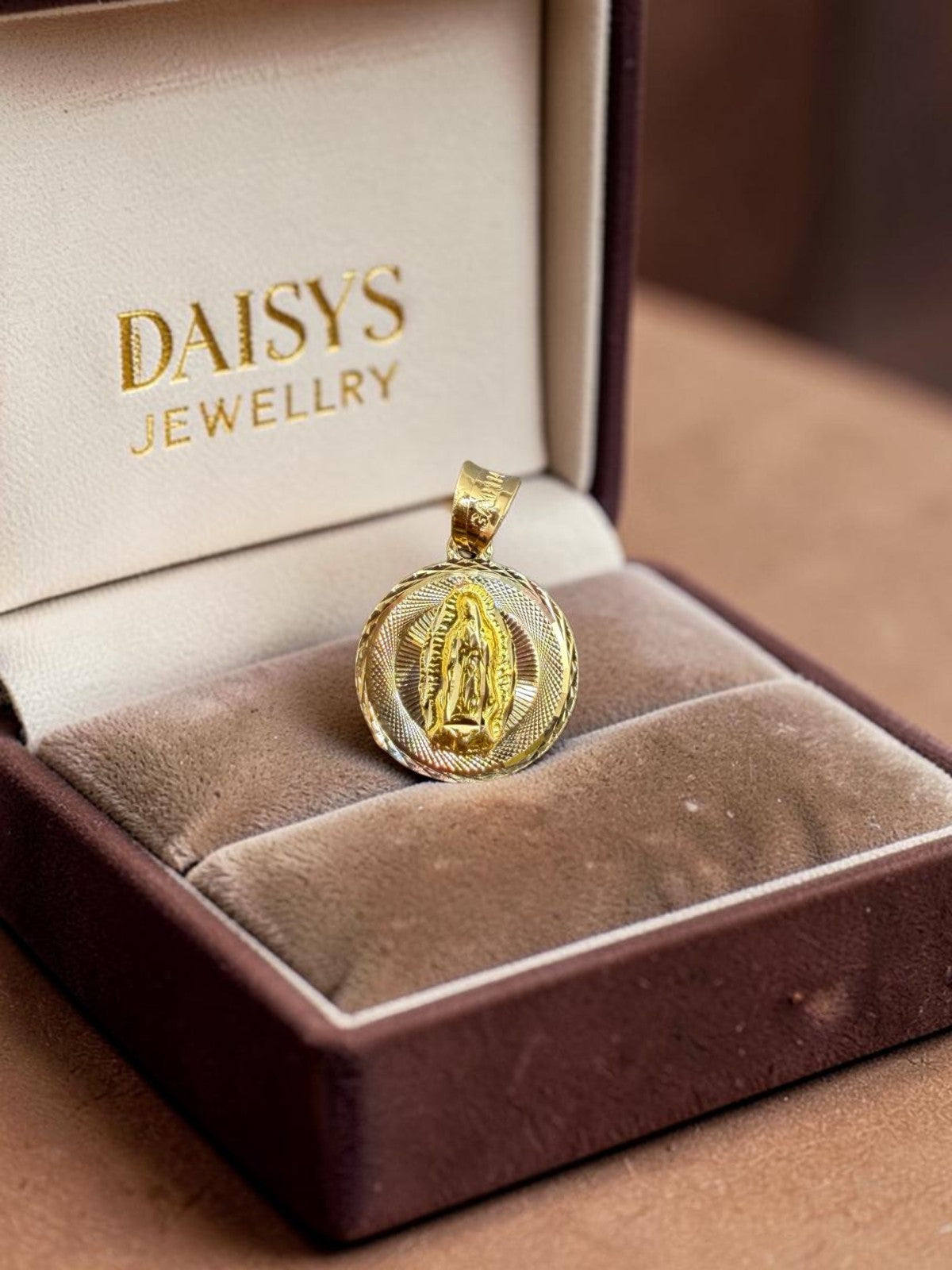 DIJE MINI DE VIRGEN EN ORO 14 K