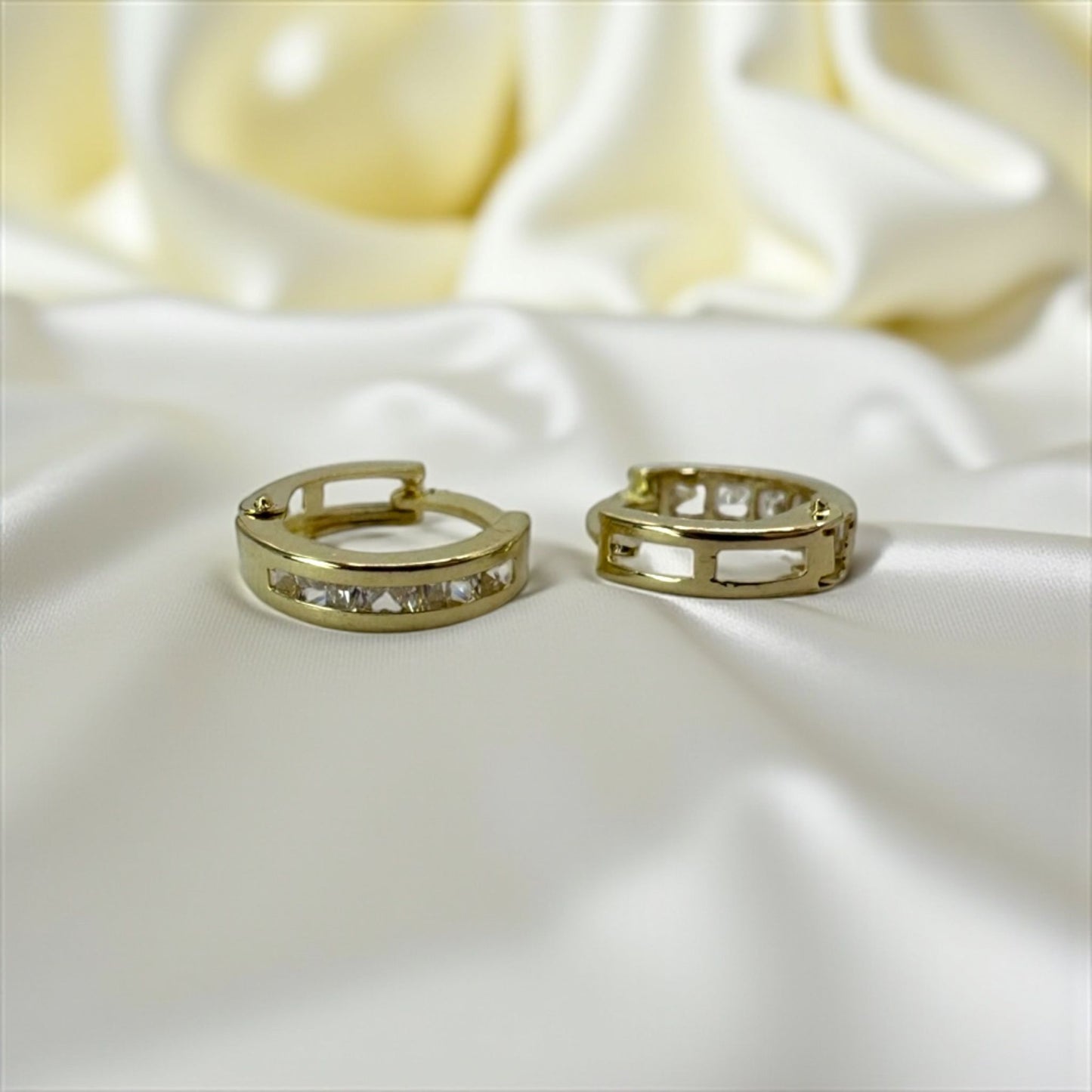 HUGGIES EN ORO MEXICANO 10 K